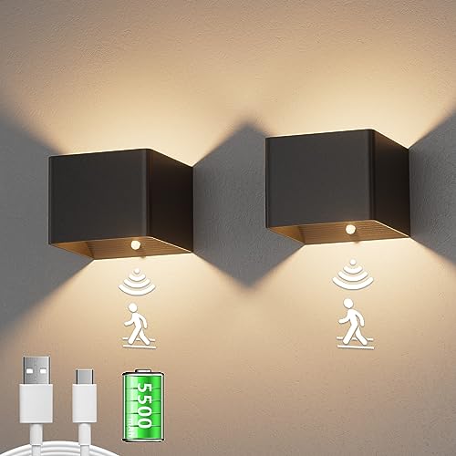 Aipsun 2 Stück 5500mAh akku wandleuchte mit Bewegungsmelder, LED wandleuchte Innen, 3000K, 5W, kabellose LED akku wandleuchte mit Schalter, für Schlafzimmer Wohnzimmer Treppe(schwarz)