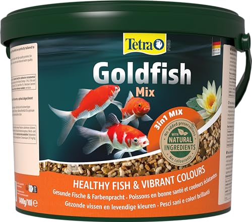 Tetra Pond Goldfish 3in1 Mix - Fischfutter-Mischung aus Flocken, Sticks und Gammarus für alle Goldfische und Kaltwasserfische im Teich, 10 L Eimer